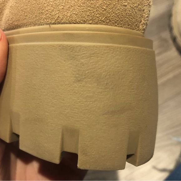 Steve Madden Howler Chelsea Lug Sole Boot in Sand - Picture 13 of 13